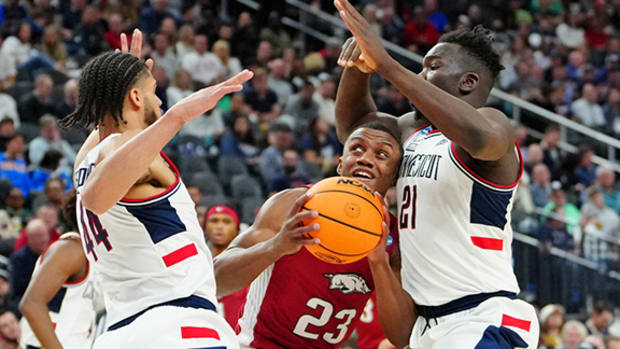 MBB_DerrianFord_UConn